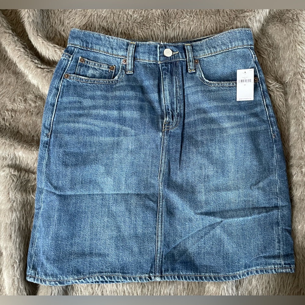 Women’s Gap 3/4 Denim Mini Skirt ( 27 )